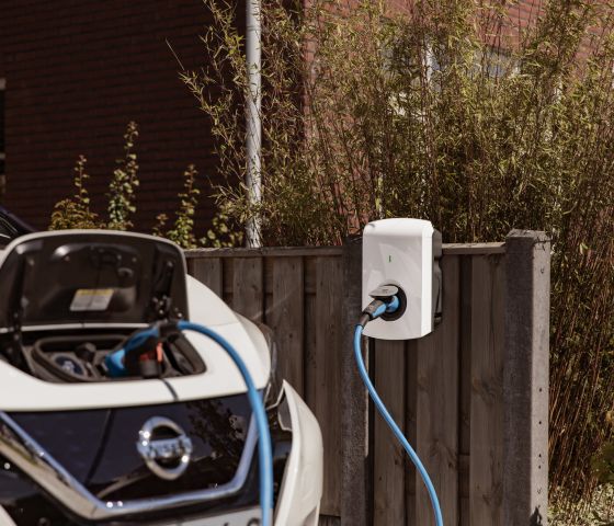 Alfen Eve Single S-line 11 kW Wit - Slimmelaadpunt.nl