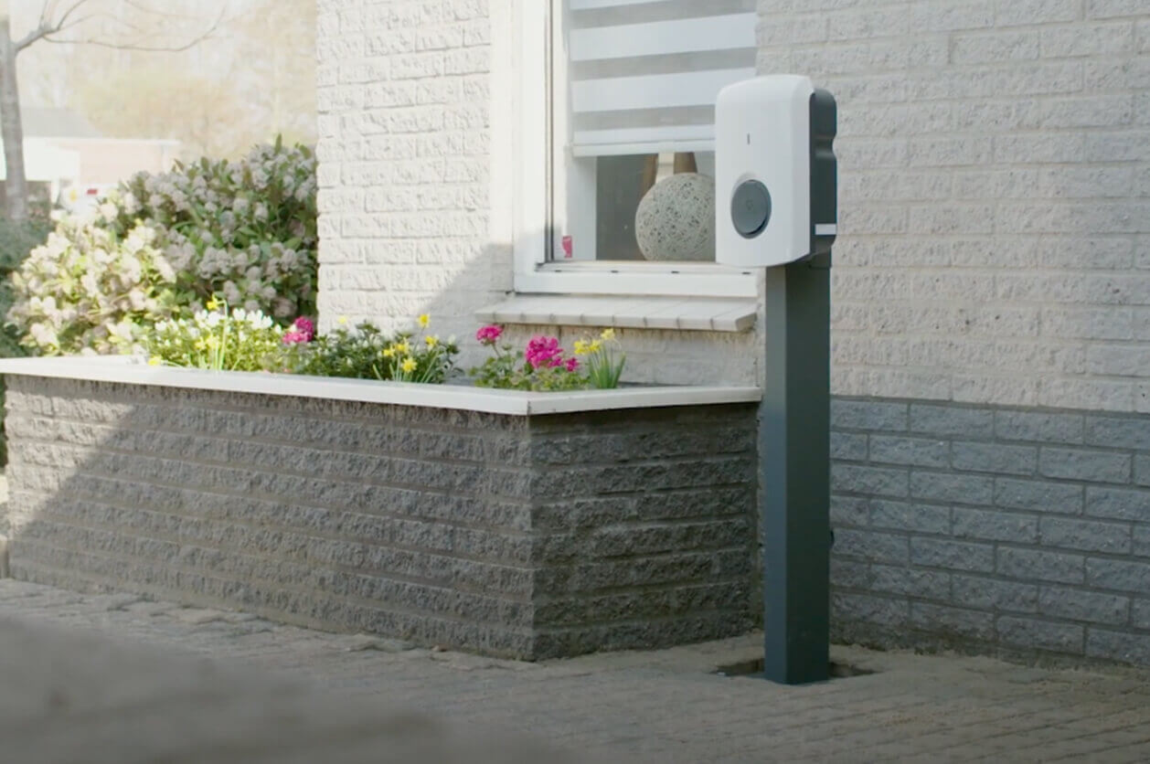 Alfen Eve Single S-line 11 kW Wit - Slimmelaadpunt.nl